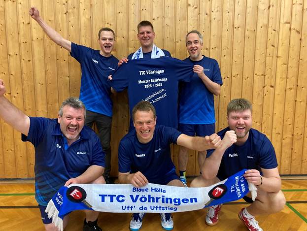 Ein Bild, das Person, Kleidung, Sporttrikot, Menschliches Gesicht enthlt.

KI-generierte Inhalte knnen fehlerhaft sein.